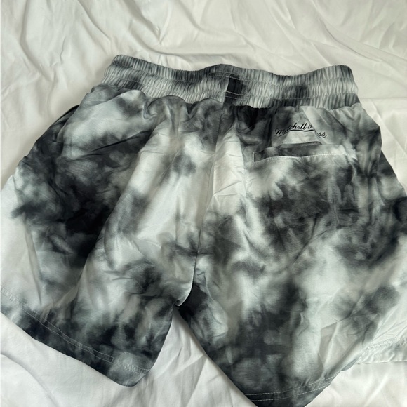 NBA Hardwood Classics Gray Shorts - Picture 2 of 5